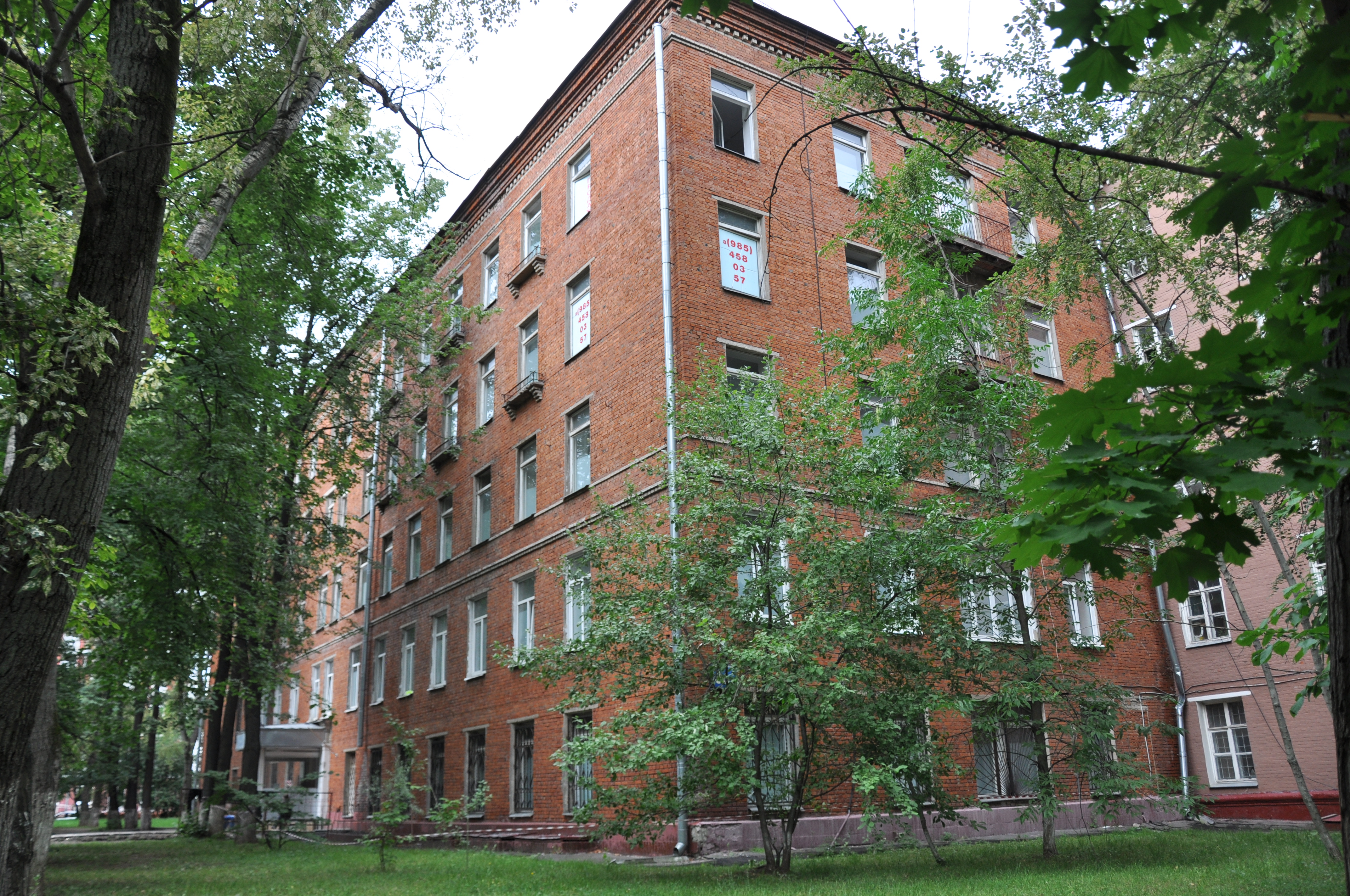 Дежурное общежитие на Академической (ул.Большая Черёмушкинская)