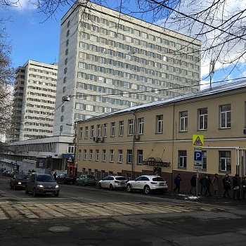 Общежитие на Бауманской (Малая Почтовая)